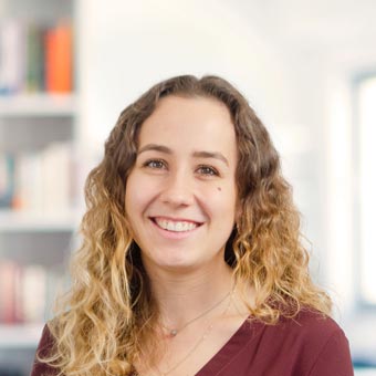Nachhilfelehrerin Alexa Figueiredo
