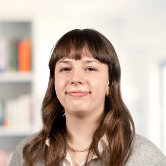 Nachhilfelehrerin Emma Reinhardt
