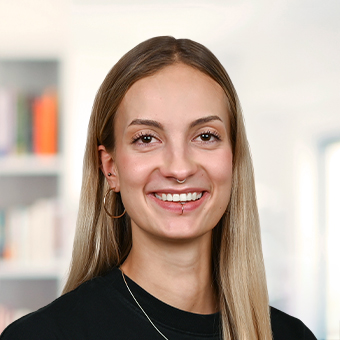 Nachhilfelehrerin Malina Tscholl
