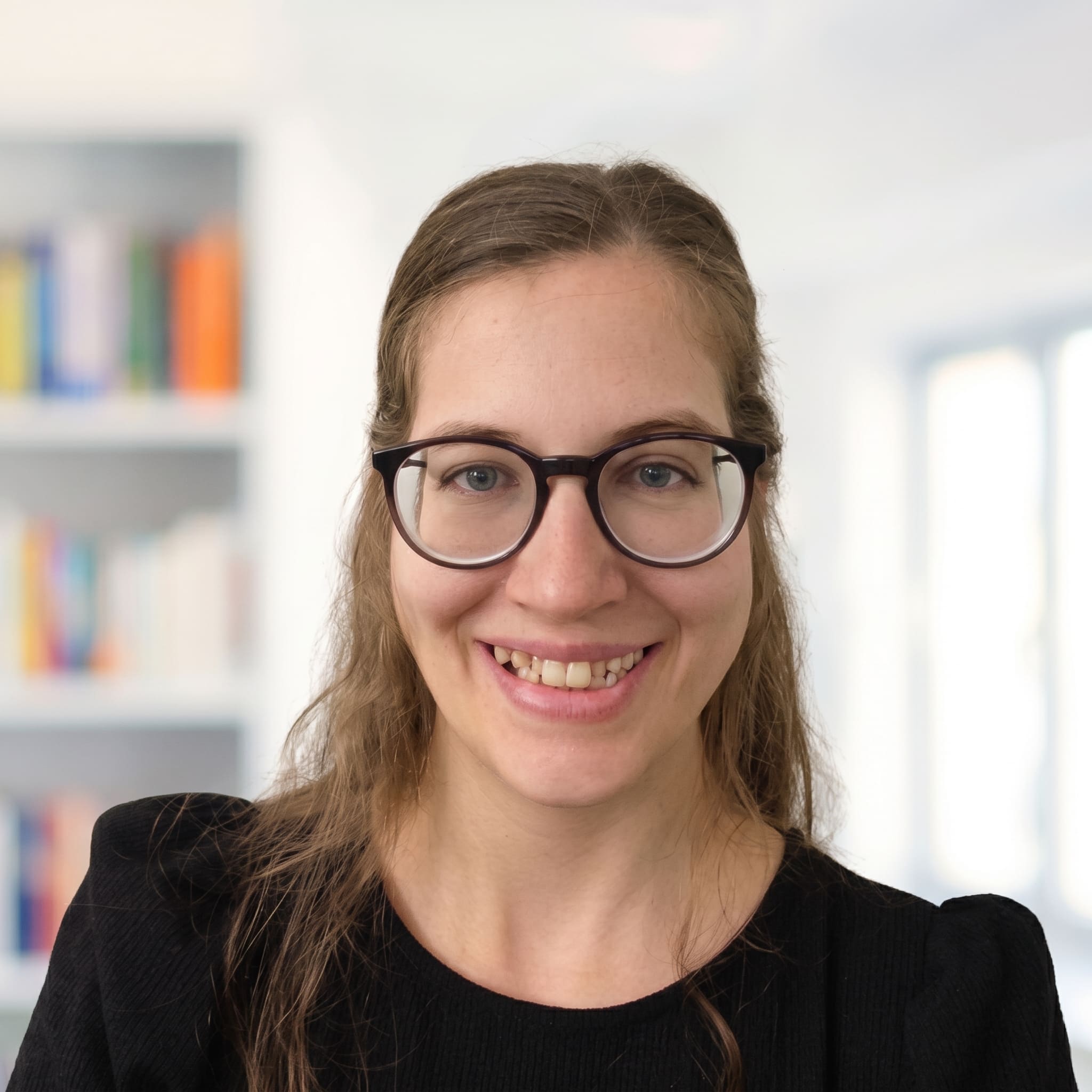 Nachhilfelehrerin Anna Frei

