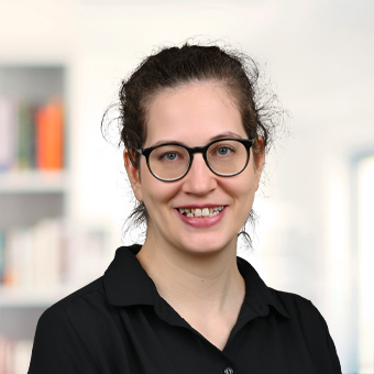 Nachhilfelehrerin Anna Frei
